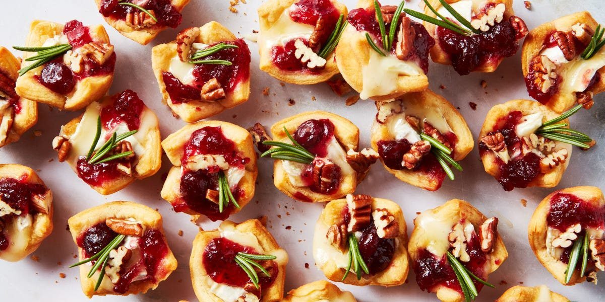 Best Cranberry Brie Bites Recipe.jpg