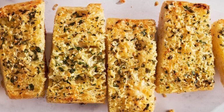 Best Garlic Bread Recipe How To Make Garlic Bread.jpg