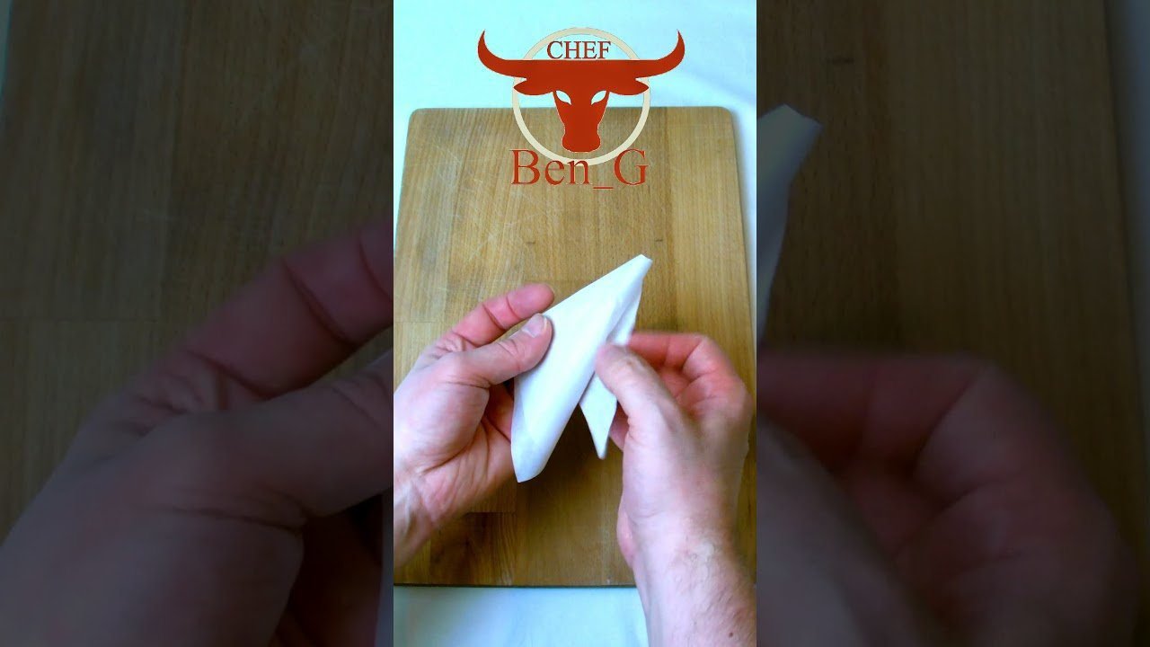 How To Fold A Paper Piping Bag For Decorating |