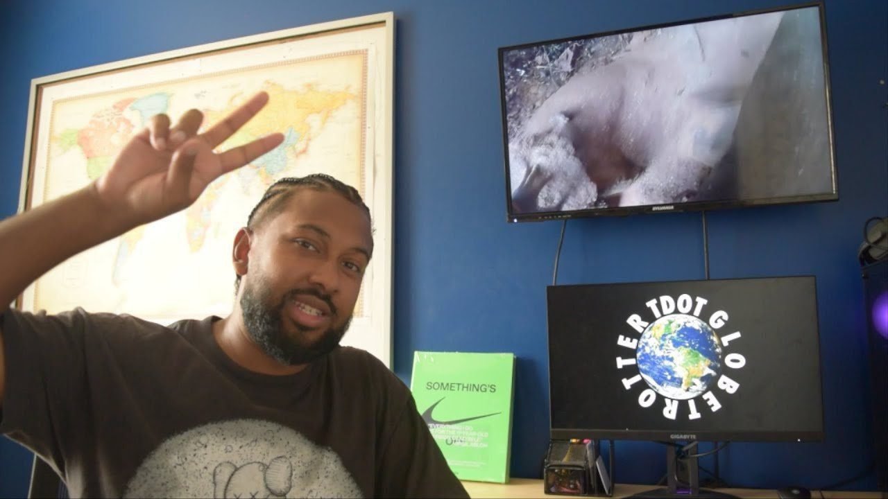 Travel Etiquette Hacks