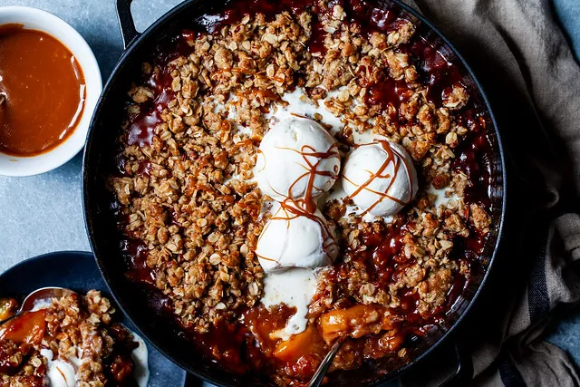 Salted Caramel Peach Crisp2 Salted Caramel Peach Crisp2