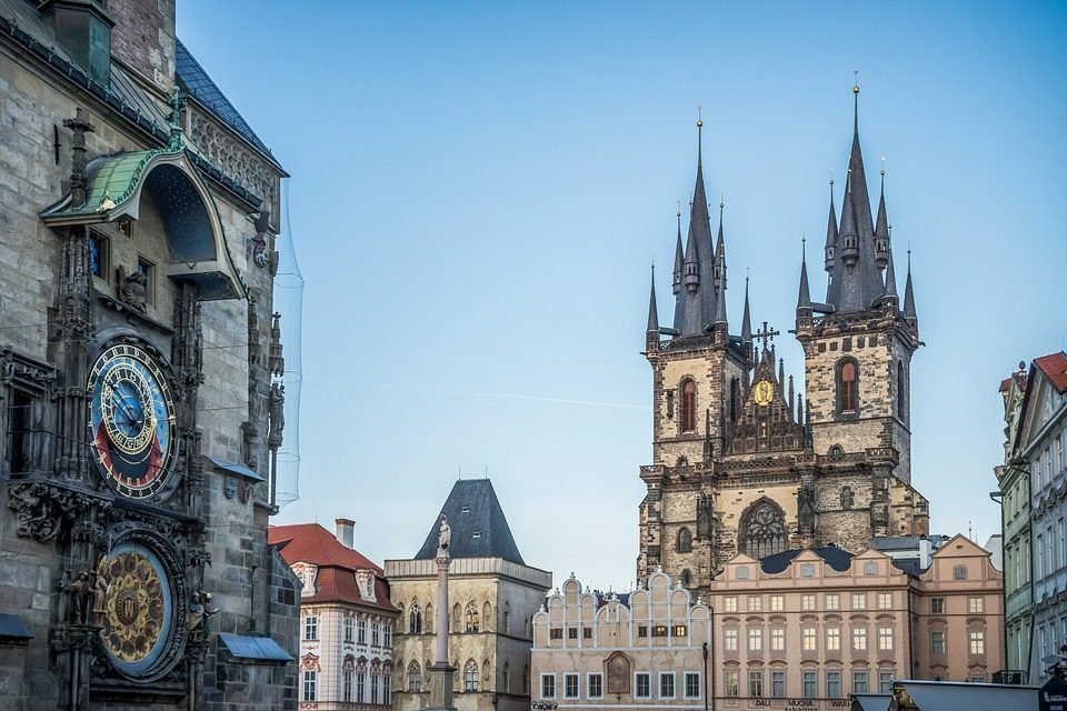 A Winter Wonderland: Exploring the Enchanting Holiday Spirit of Prague