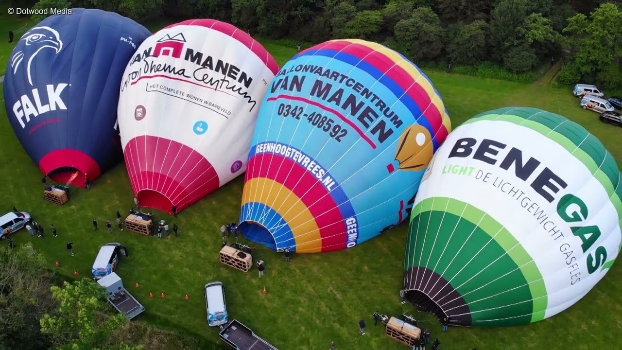 Airplane travel: Last-Minute Flights