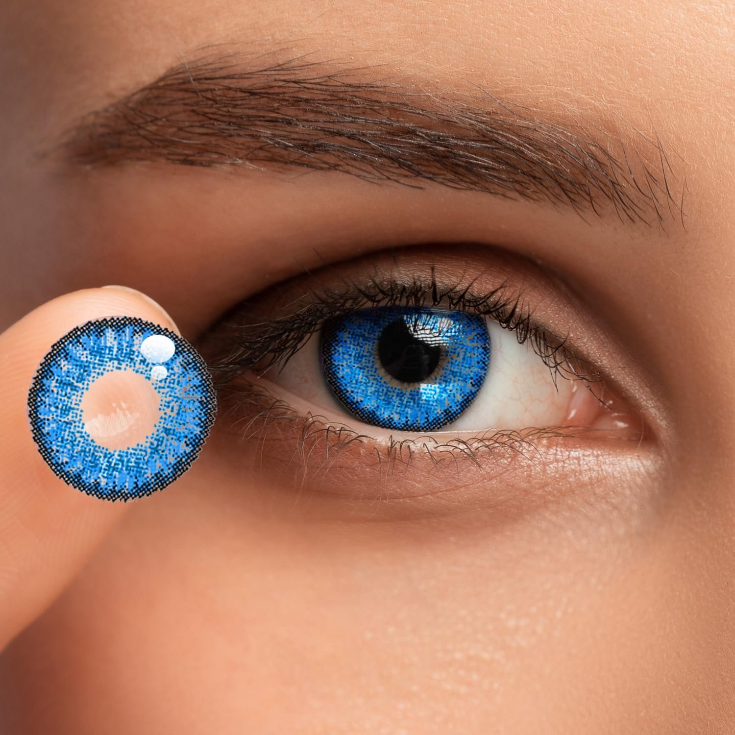 colored contact lenses