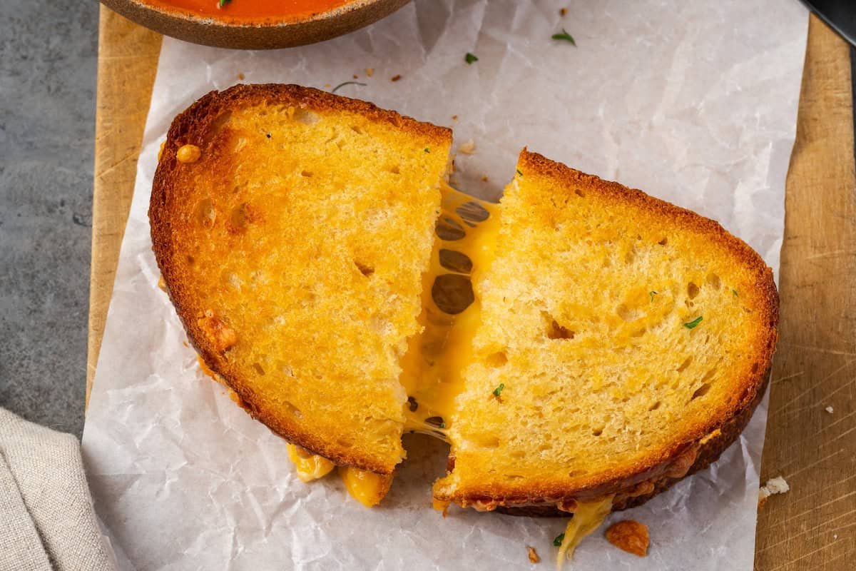 Air Fryer Grilled Cheese | Cookies & Cups