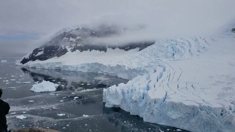 Ship travel: Expedition Cruises