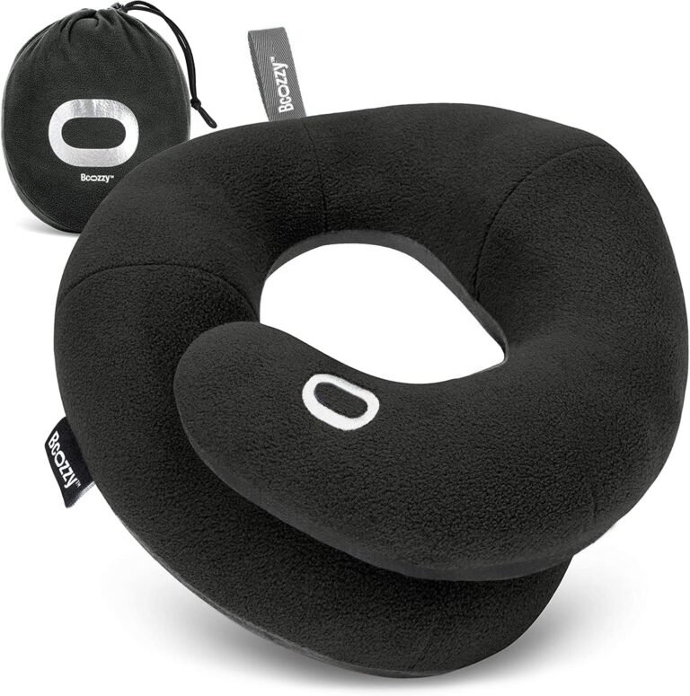 Travel pillow for flights