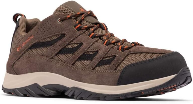 Durable trekking shoes