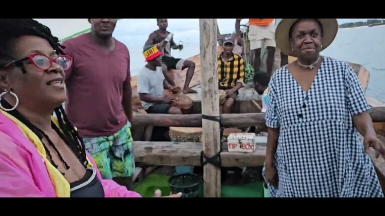 Island travel: Sunset Cruises