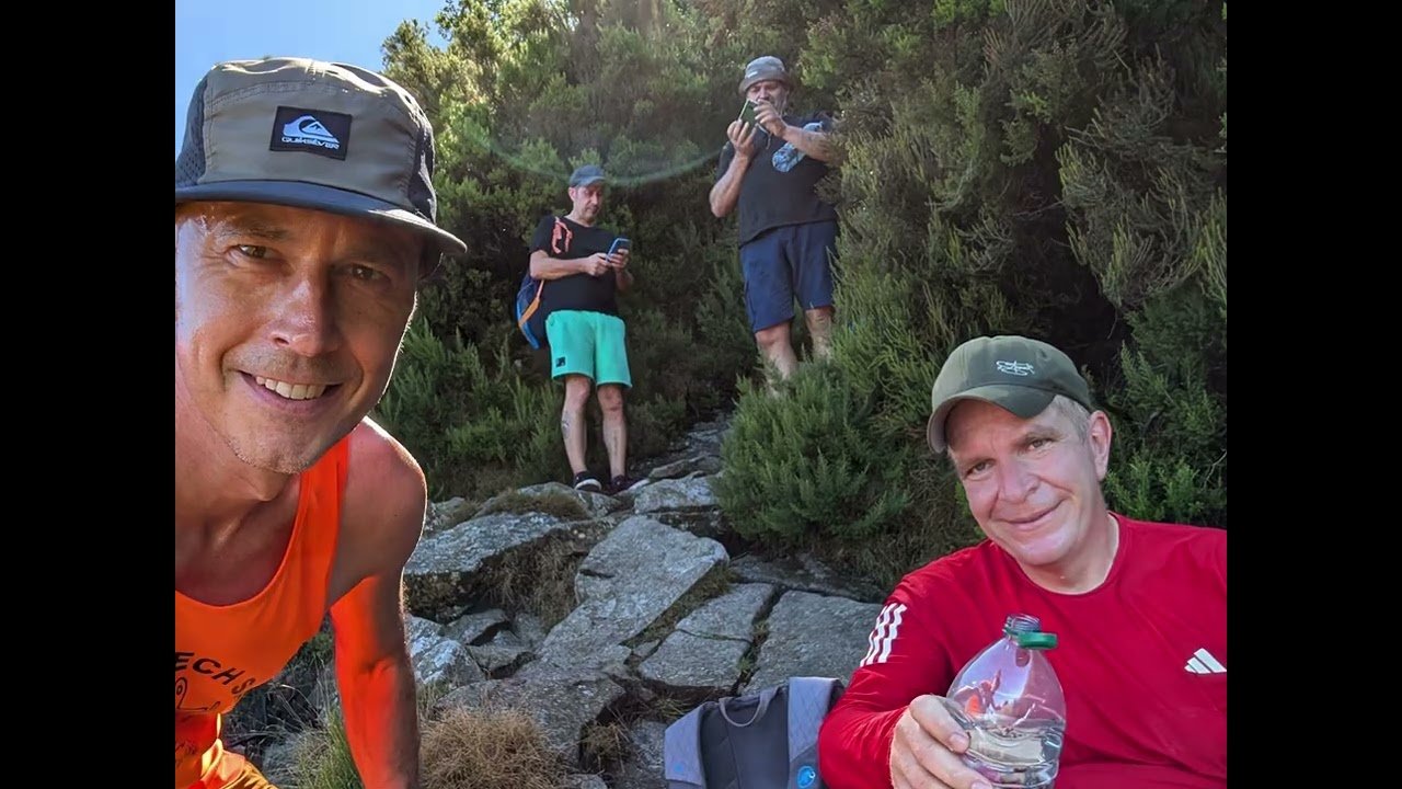 Island travel: Sailing Adventures