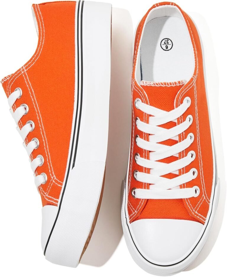 Lightweight canvas shoes