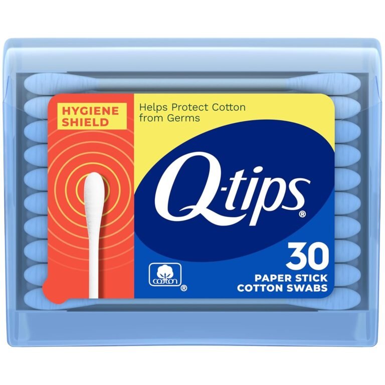 Cotton swabs and pads travel pack