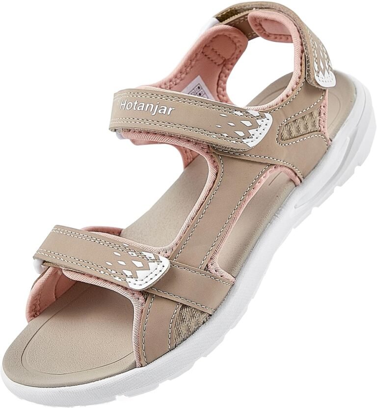 Lightweight sandals for travel