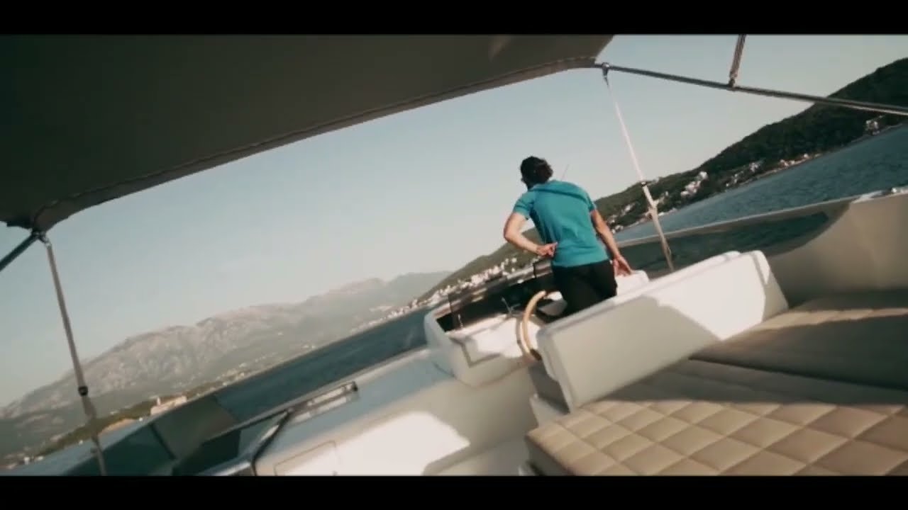 Ship travel: Yacht Charters