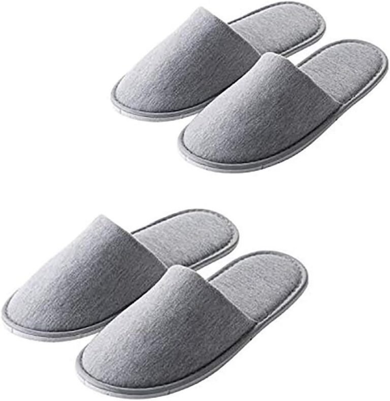 Travel slippers for hotels