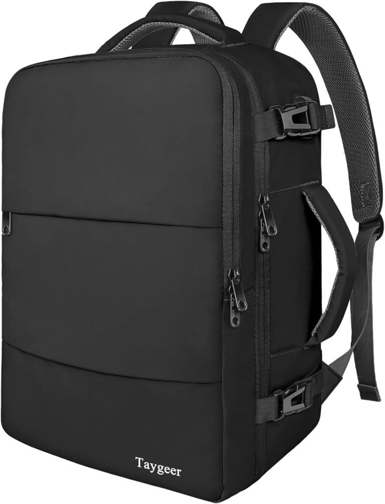 Laptop backpack for travel