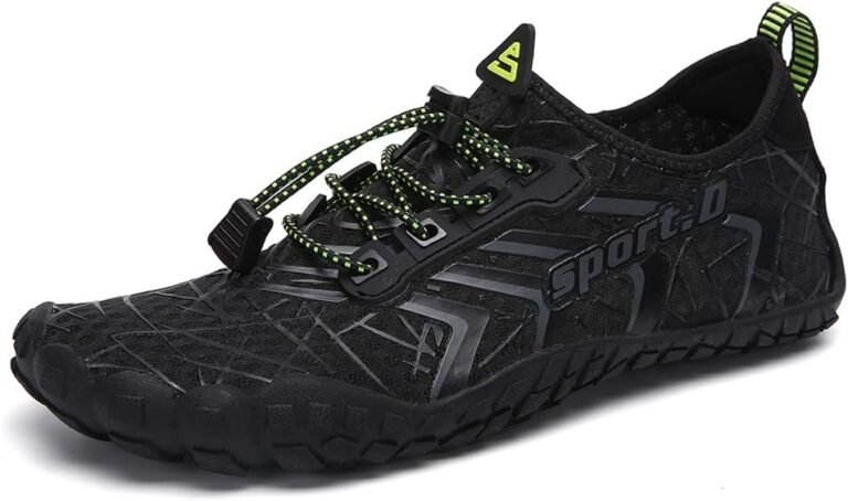 Durable trekking shoes
