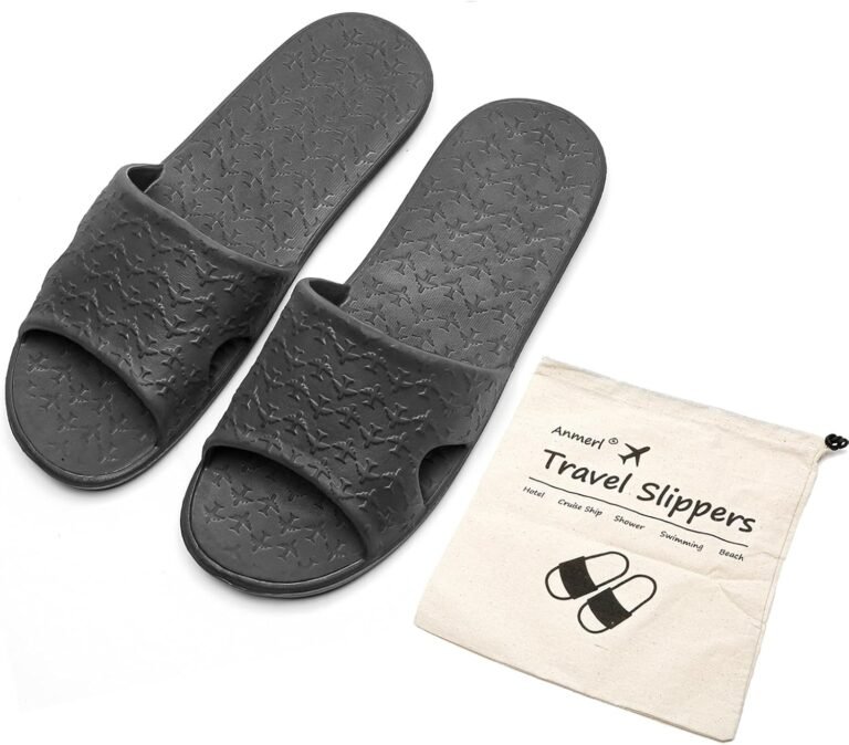 Lightweight sandals for travel