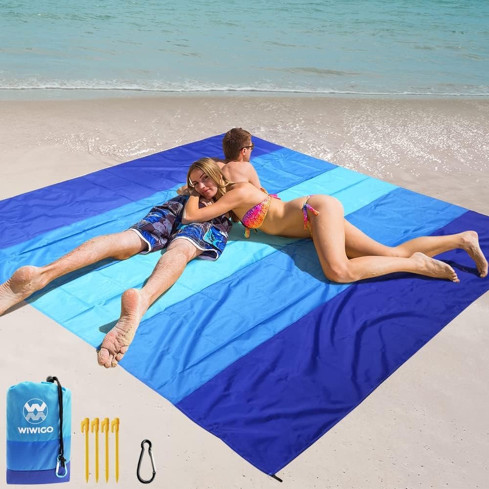 Portable beach mat
