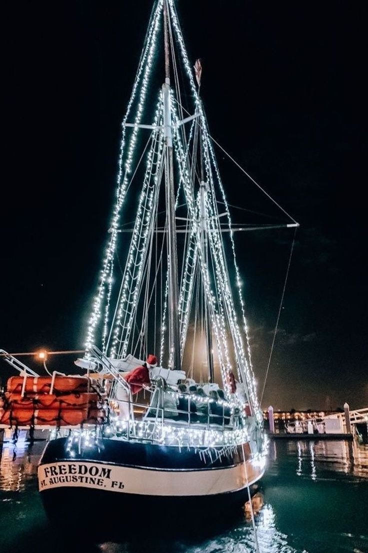 Christmas in St. Augustine: Florida Holiday Guide - Tea N' Sea Travel Travel