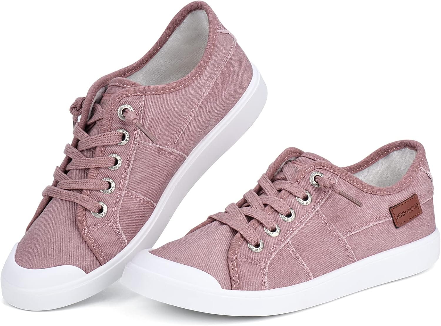 Lightweight canvas shoes