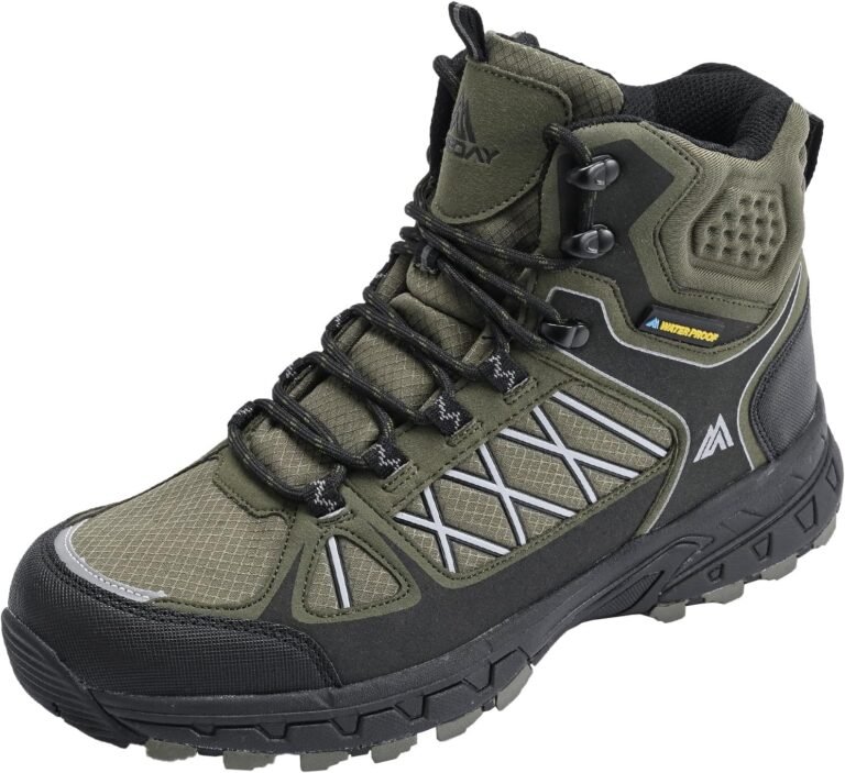 Travel boots for hiking