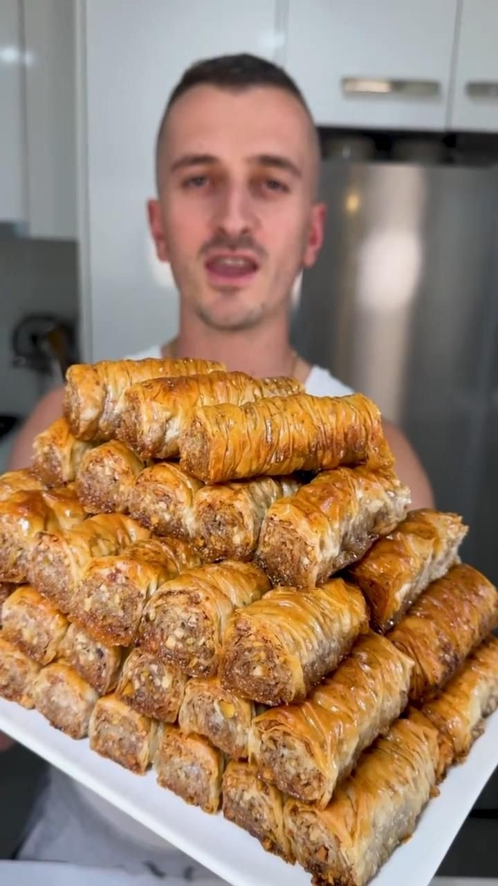 Baklava Rolls Recipe Easy (Homemade Greek Saragli)