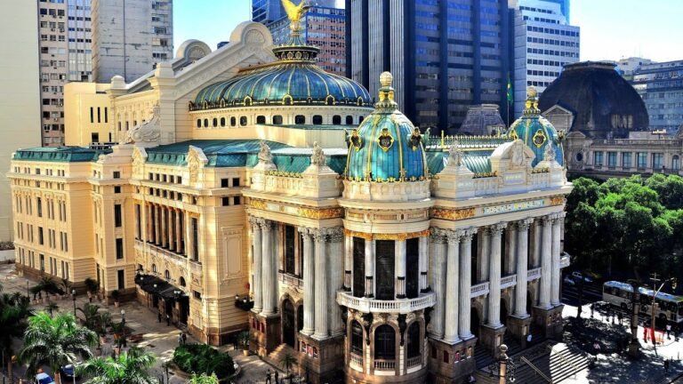 Discover Rio de Janeiro