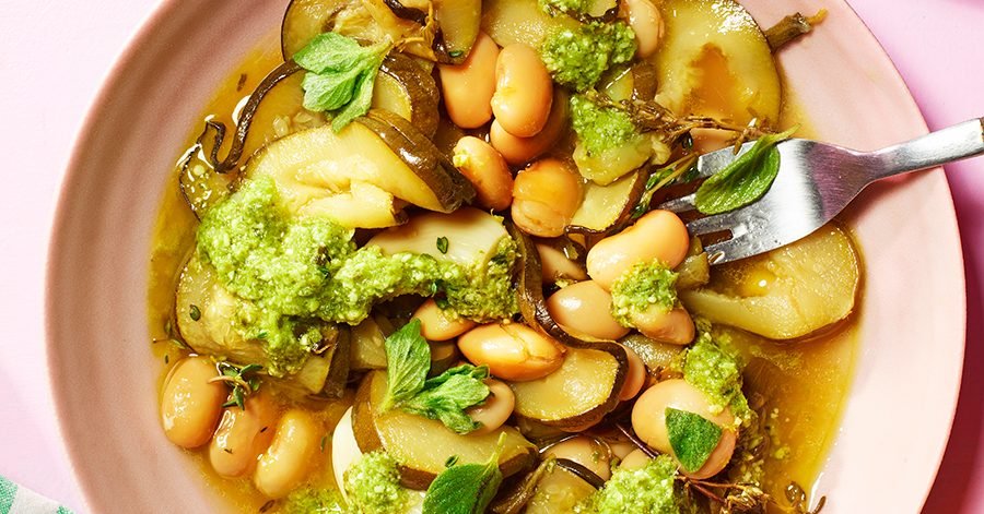 Braised courgettes & butter beans with pesto recipe