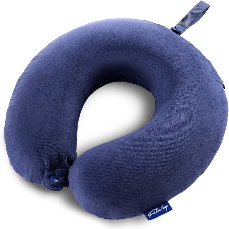Travel pillow for flights