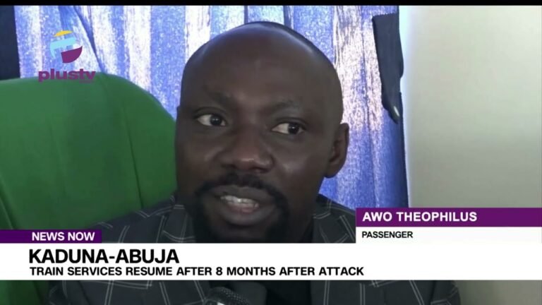 Train travel: Train Station Services