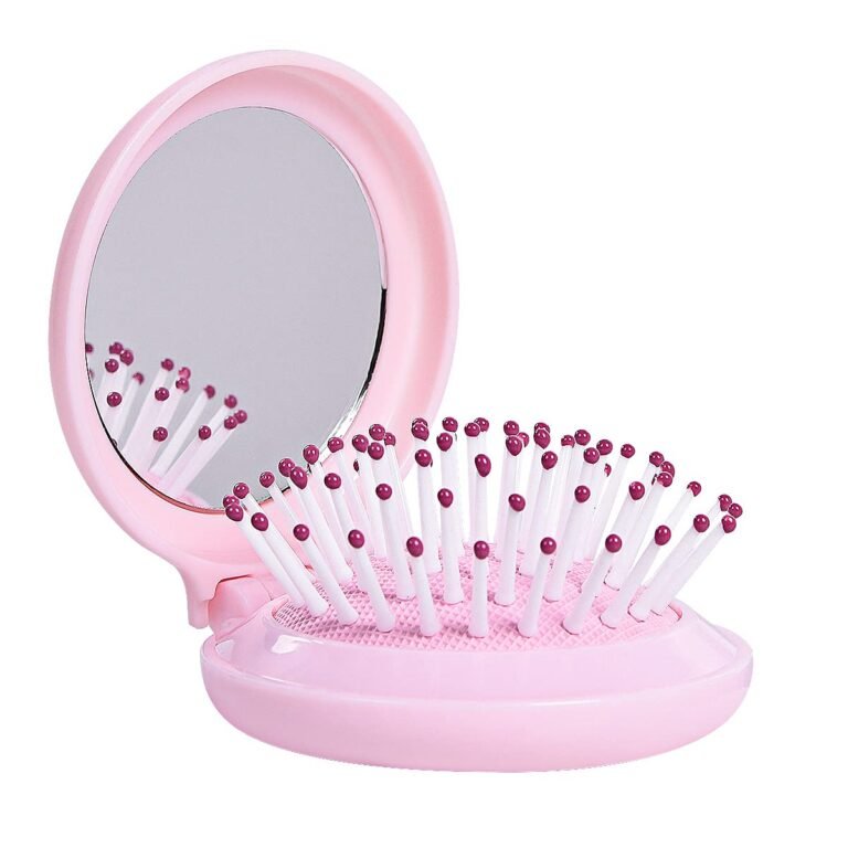Compact hairbrush