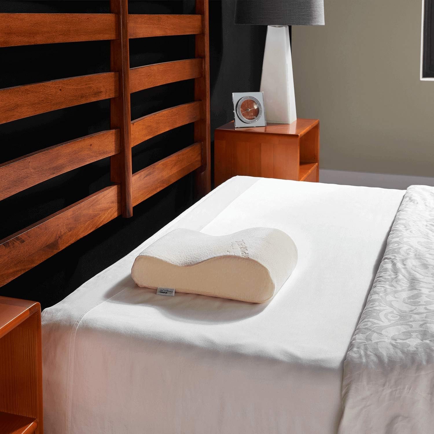 Travel pillow for hotel stays