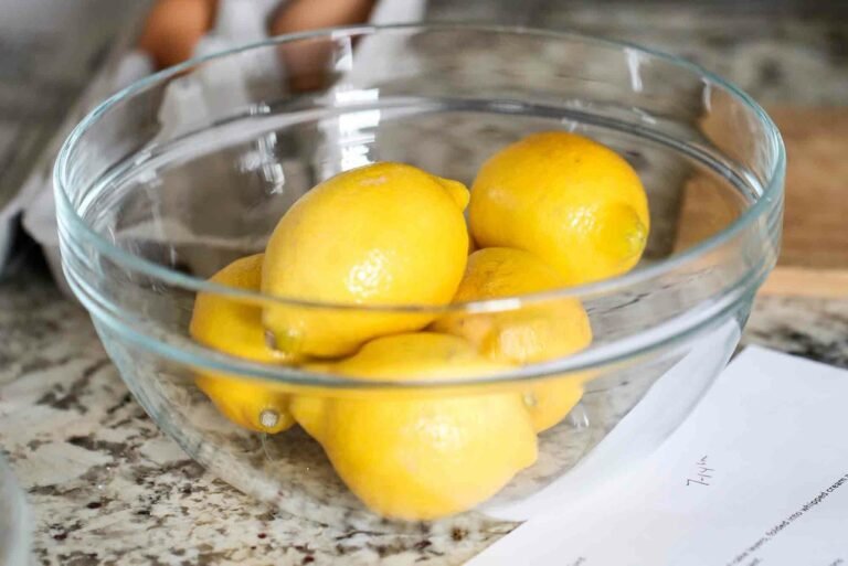 The Only Way You Should Store Lemons, According to a Food Expert