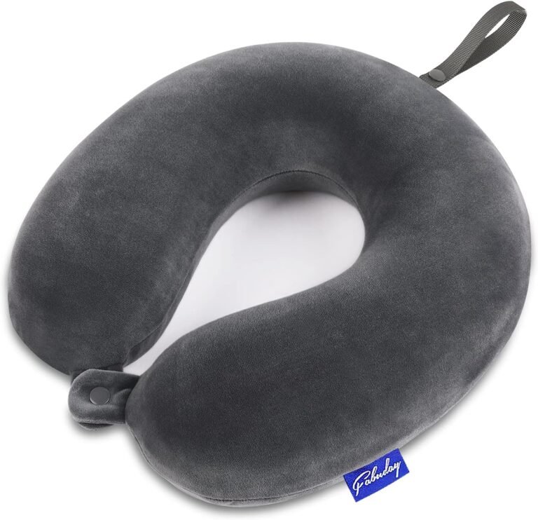 Neck pillow for flights