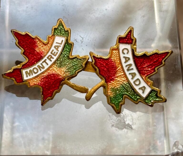 Vintage Montreal Canada Double Leaf Enamel Souvenir Pin, Collectible Canadian Brooch, Vintage Travel Souvenir