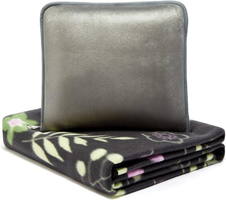 Compact travel blanket