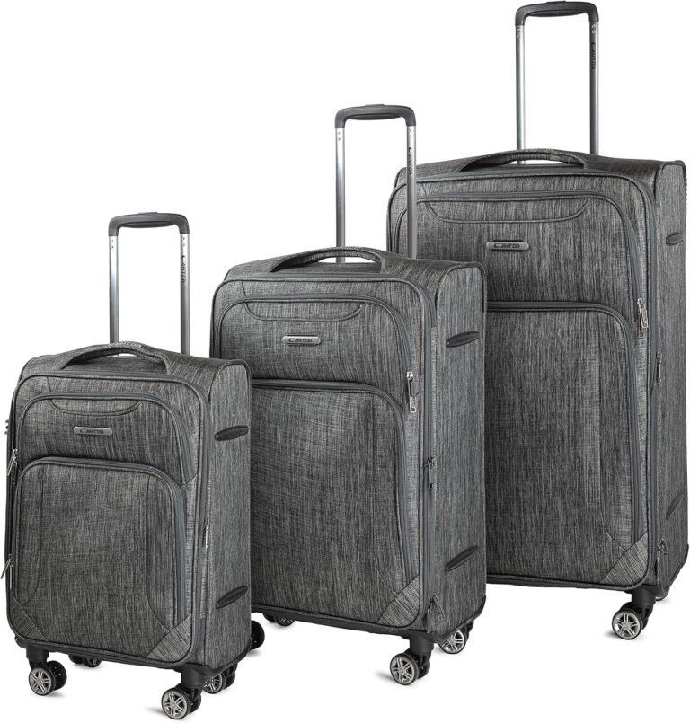 Luggage set with spinner wheels