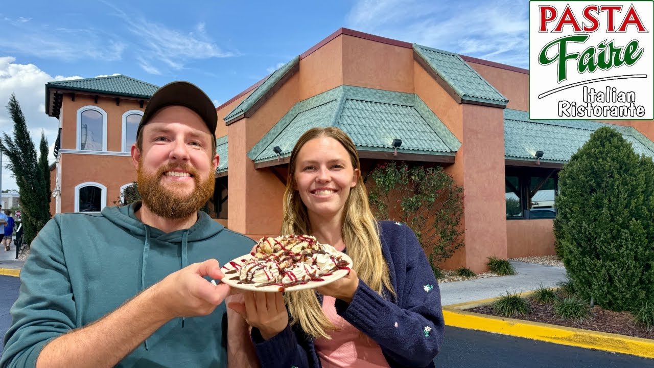 Italian Food Fettuccine Alfredo