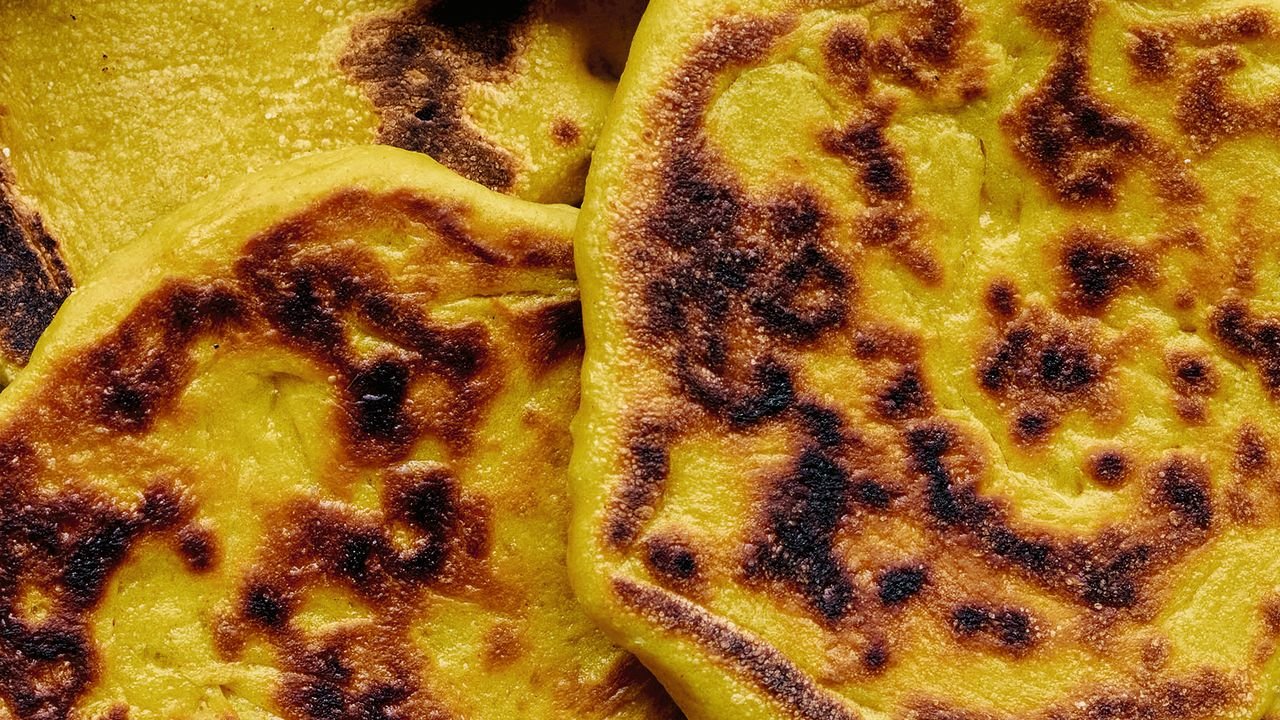 Pan-Fried Turmeric Bread (Kubez Kimaaj) Recipe