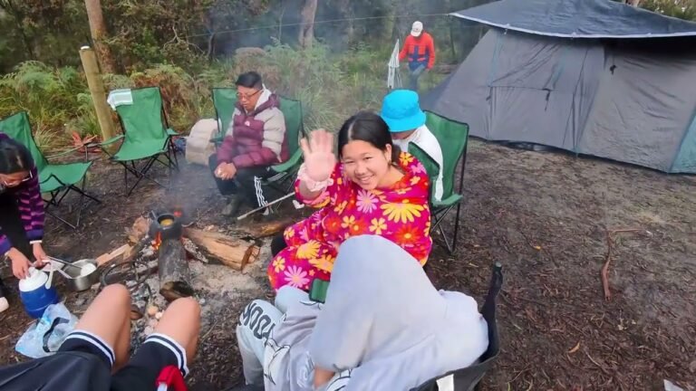 Island travel: Island Camping