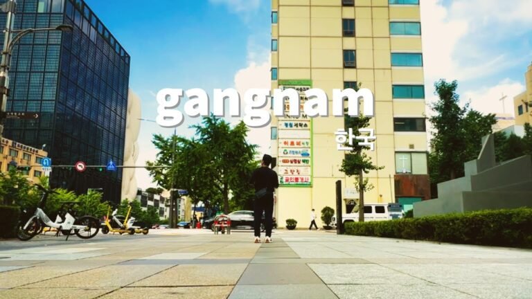 solo travel: Exploration