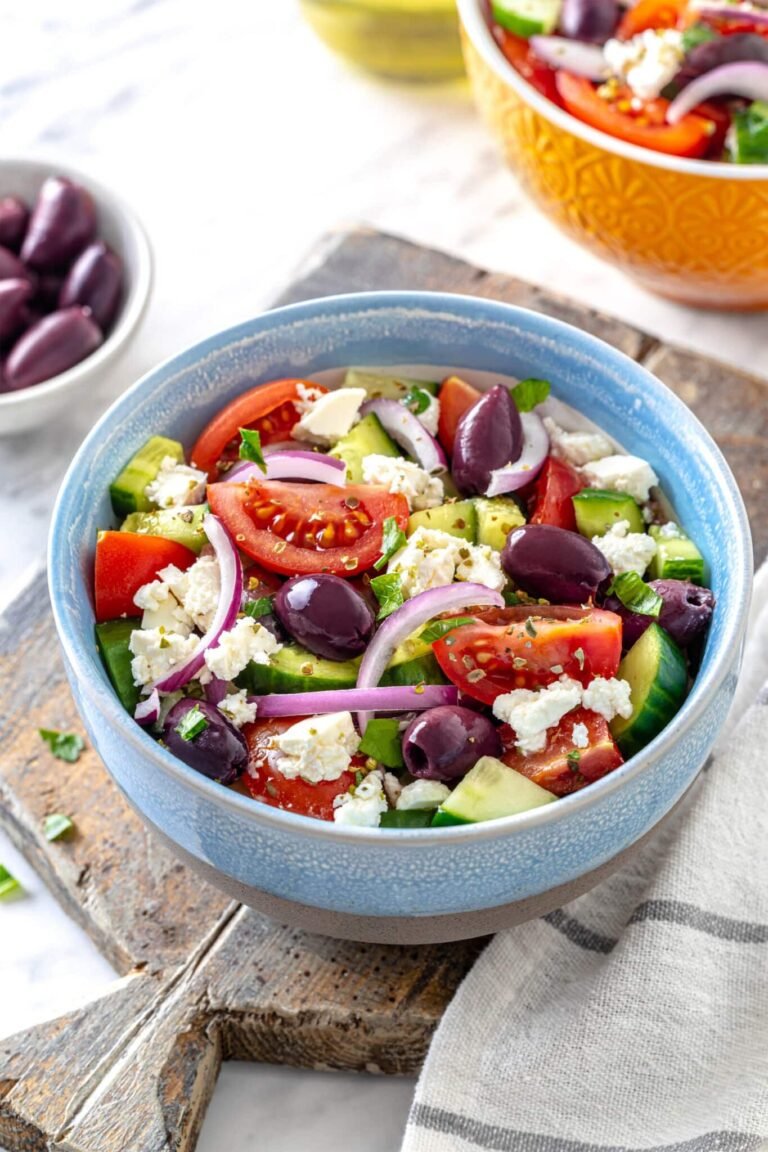 How to Make a Quick Greek Salad