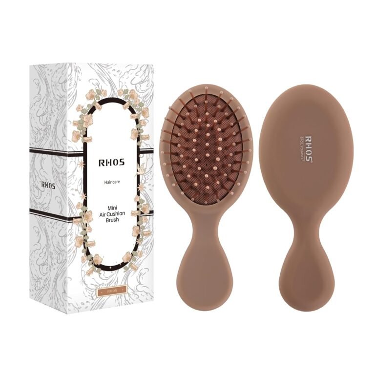 Compact hairbrush