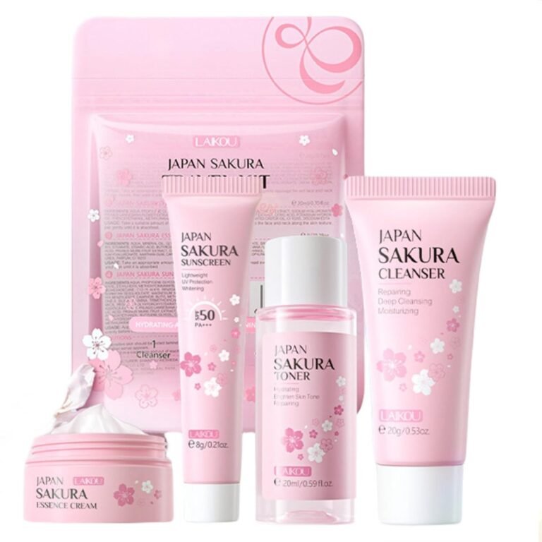 Compact skincare set