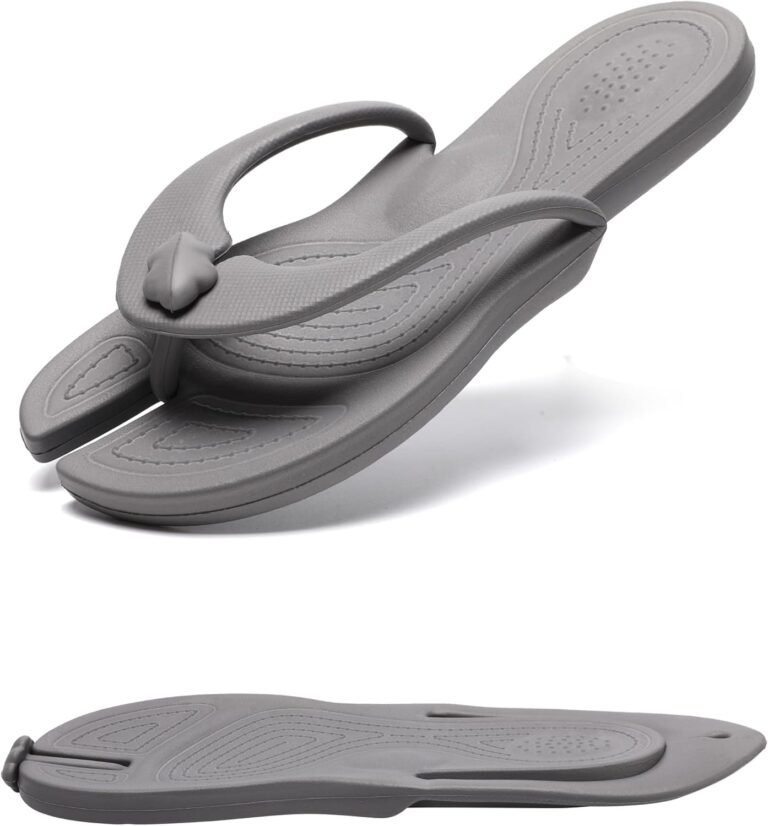 Lightweight sandals for travel