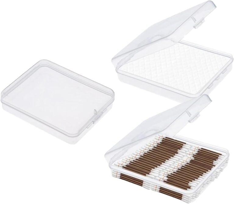 Cotton swabs and pads travel pack