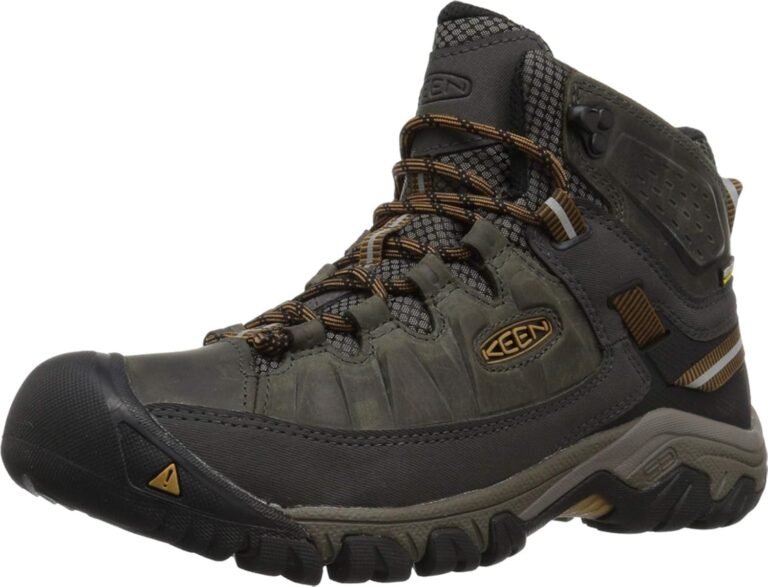 Waterproof hiking shoes