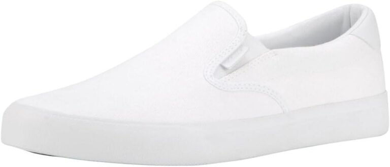 Lightweight canvas shoes