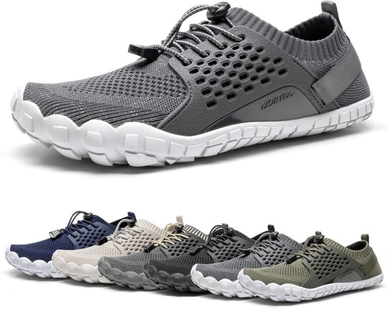 Durable trekking shoes